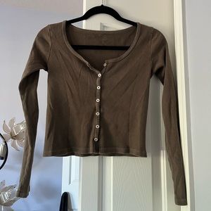 Brandy Melville Zelle brown long sleeve